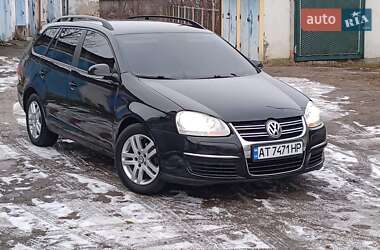 Універсал Volkswagen Golf 2008 в Івано-Франківську