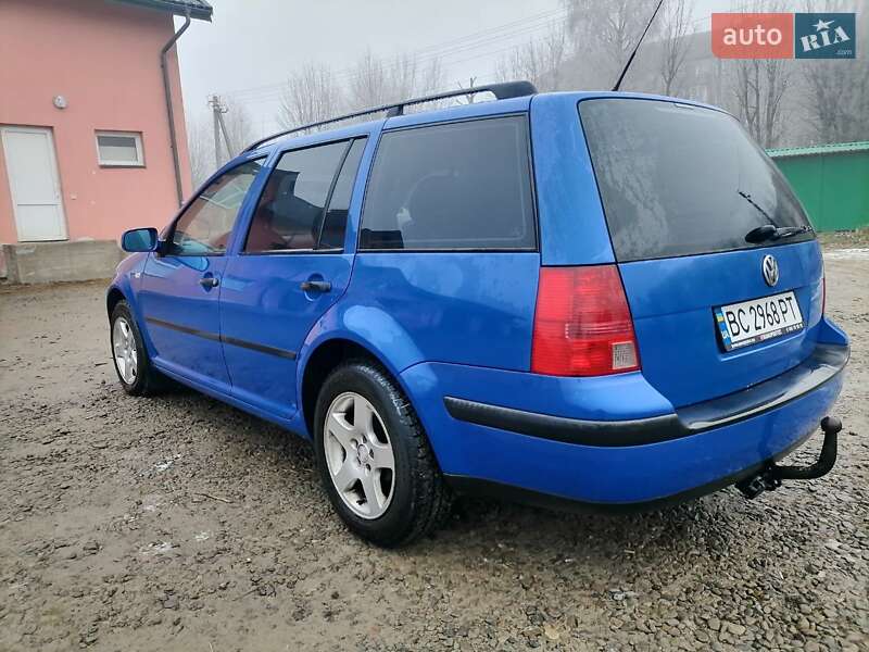 Универсал Volkswagen Golf 2001 в Львове