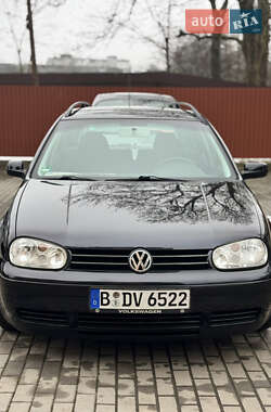 Універсал Volkswagen Golf 2001 в Коломиї