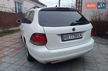 Універсал Volkswagen Golf 2011 в Вінниці