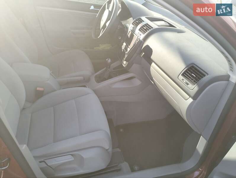 Хетчбек Volkswagen Golf 2004 в Рівному фото 28 Хетчбек Volkswagen Golf 2004 в Рівному