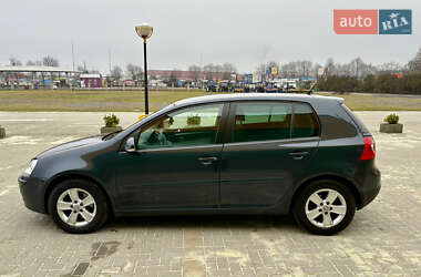 Хетчбек Volkswagen Golf 2007 в Мукачевому