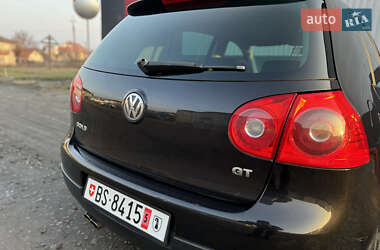 Хетчбек Volkswagen Golf 2007 в Луцьку