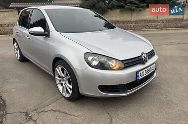 Хетчбек Volkswagen Golf 2013 в Харкові