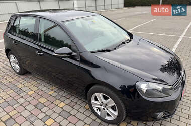 Хетчбек Volkswagen Golf 2009 в Луцьку