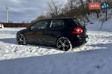 Хетчбек Volkswagen Golf 2007 в Надвірній