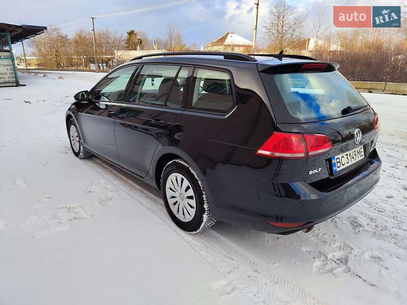 Универсал Volkswagen Golf 2014 в Львове