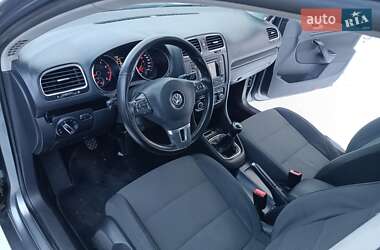 Універсал Volkswagen Golf 2010 в Львові