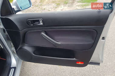 Универсал Volkswagen Golf 2000 в 