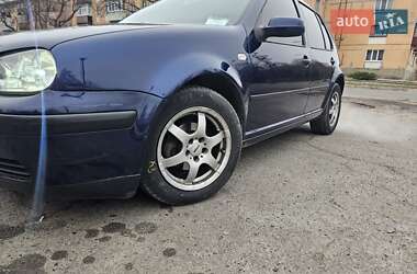 Хэтчбек Volkswagen Golf 2000 в Харькове