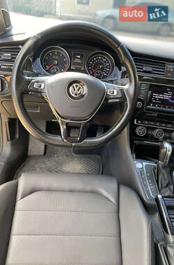 Хетчбек Volkswagen Golf 2014 в Вінниці