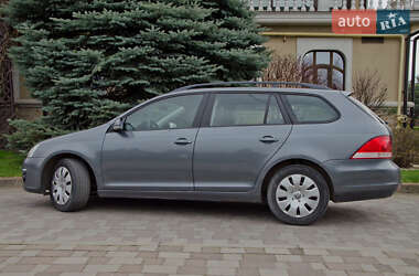 Универсал Volkswagen Golf 2008 в Березному