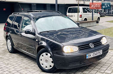 Універсал Volkswagen Golf 2004 в Івано-Франківську