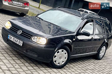 Універсал Volkswagen Golf 2004 в Івано-Франківську