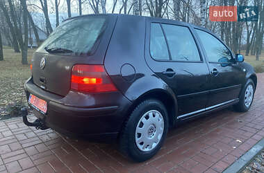 Хетчбек Volkswagen Golf 2001 в Хоролі