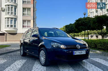 Універсал Volkswagen Golf 2012 в Івано-Франківську