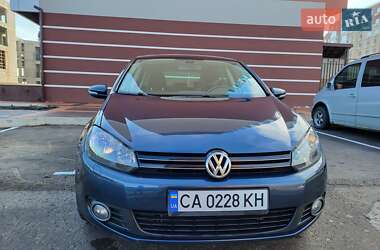 Хетчбек Volkswagen Golf 2010 в Умані