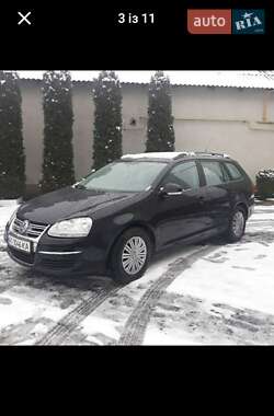 Універсал Volkswagen Golf 2008 в Хусті