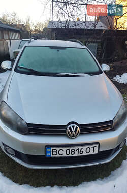 Универсал Volkswagen Golf 2010 в Золочеве