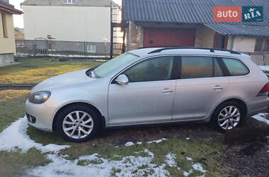 Универсал Volkswagen Golf 2010 в Золочеве