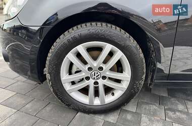 Хетчбек Volkswagen Golf 2010 в Вінниці