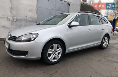 Універсал Volkswagen Golf 2010 в Вінниці