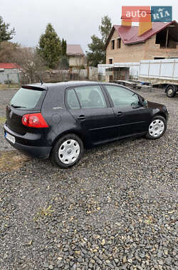 Хэтчбек Volkswagen Golf 2006 в Хмельницком