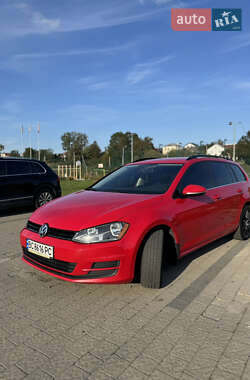 Универсал Volkswagen Golf 2015 в 