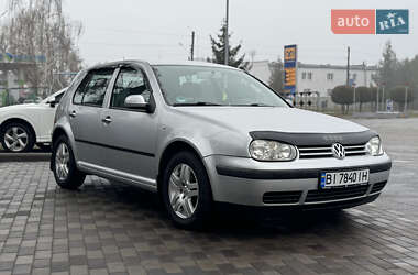 Хетчбек Volkswagen Golf 2001 в Лубнах