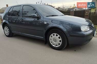 Хетчбек Volkswagen Golf 2001 в Балті