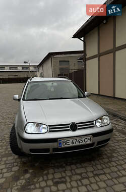 Універсал Volkswagen Golf 2006 в Теребовлі