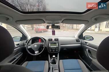 Хэтчбек Volkswagen Golf 2007 в Славянске