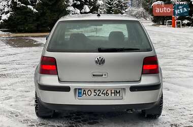 Хетчбек Volkswagen Golf 2000 в Сколе