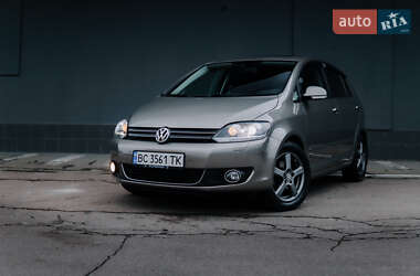 Хетчбек Volkswagen Golf 2012 в Львові