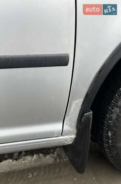 Хэтчбек Volkswagen Golf 2002 в 
