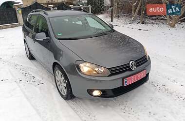 Універсал Volkswagen Golf 2010 в Луцьку