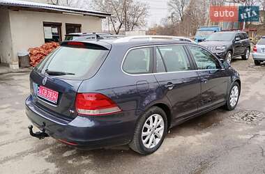 Універсал Volkswagen Golf 2009 в Калуші