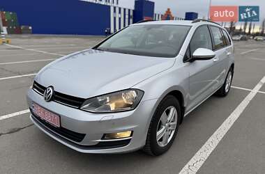 Універсал Volkswagen Golf 2016 в Кам'янець-Подільському