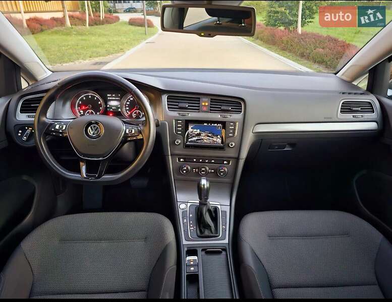 Універсал Volkswagen Golf 2013 в Києві