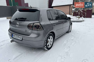 Хетчбек Volkswagen Golf 2007 в Вінниці