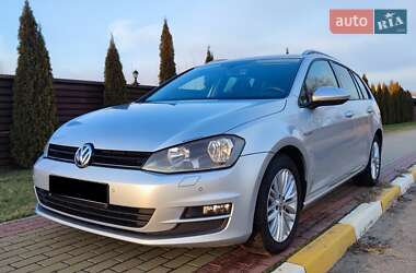 Універсал Volkswagen Golf 2014 в Києві