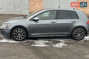 Хетчбек Volkswagen Golf 2014 в Умані