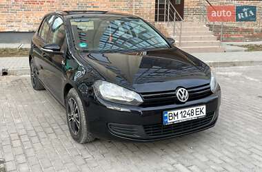 Хетчбек Volkswagen Golf 2009 в Сумах