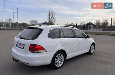 Универсал Volkswagen Golf 2011 в Ковеле