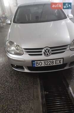 Хетчбек Volkswagen Golf 2007 в Тернополі