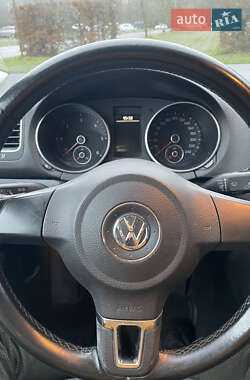 Универсал Volkswagen Golf 2011 в Киеве