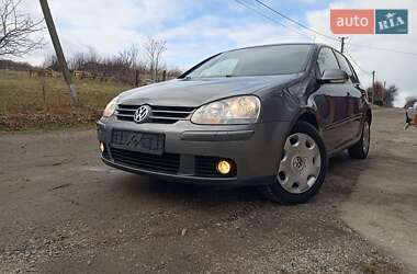 Хэтчбек Volkswagen Golf 2007 в Запорожье