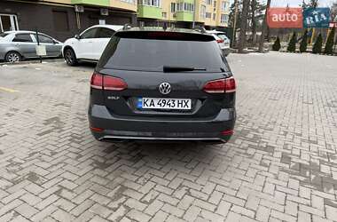 Универсал Volkswagen Golf 2017 в Киеве