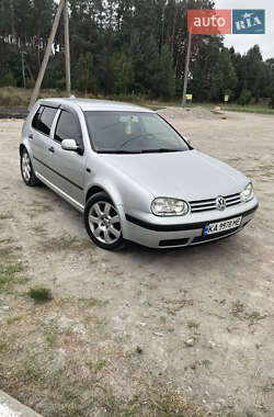 Хетчбек Volkswagen Golf 2002 в Білій Церкві