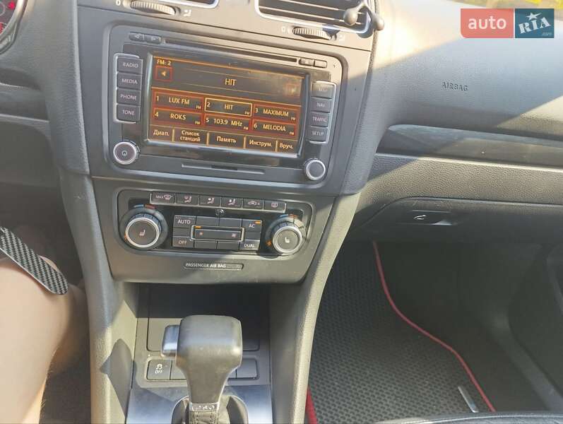 Универсал Volkswagen Golf 2010 в Оброшином